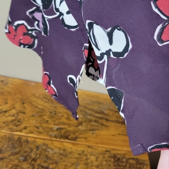 Halogen small camisole floral design on dark purple black lace adjustable straps - Picture 4 of 6